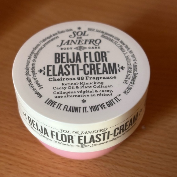 Sol de Janeiro Beija Flor Elasti-Cream - Picture 2 of 3